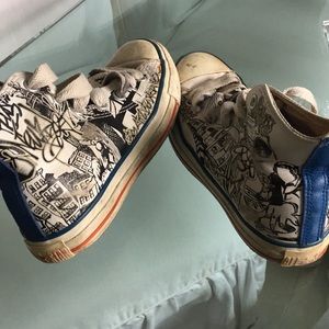 Converse All Star leather graffiti. Sz 3.5./ 6